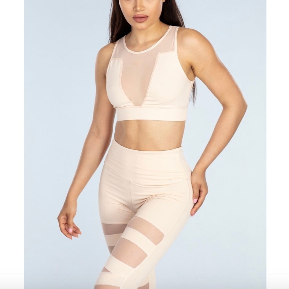 NEW LA Society Torrey V-Mesh Nude Blush Sports Bra